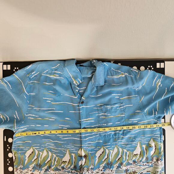 Patagonia Pataloha Hawaiian Shirt Tropical Button-Up | Men's XL | FLAWS - Picture 6 of 16